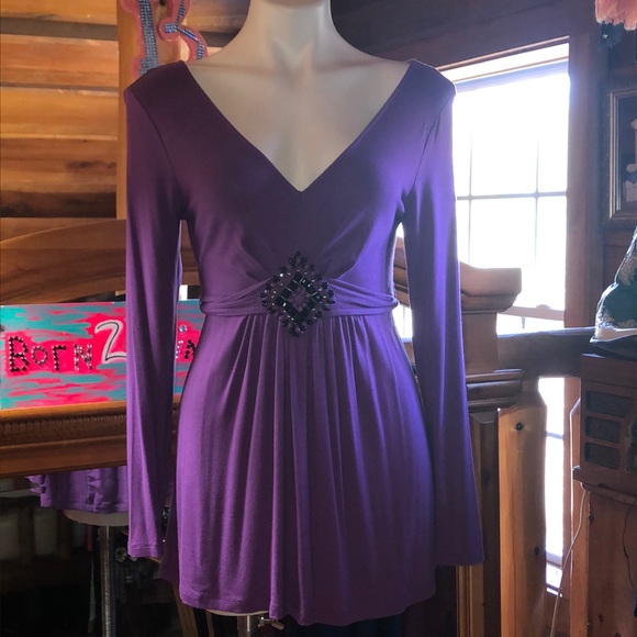 Gorgeous sexy purple low cut detailed shirt NWT - Picture 10 of 12